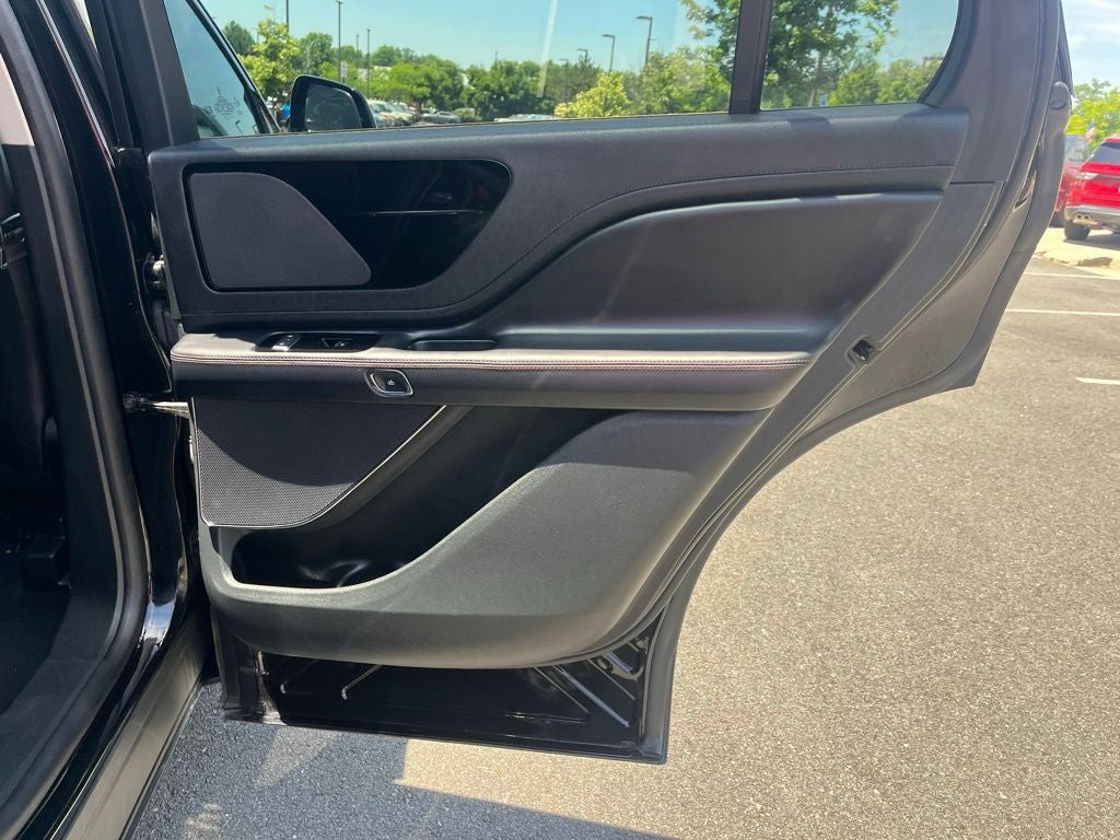 2022 Lincoln Aviator Standard AWD | Pemium Pkg | Pano Roof | BLIS