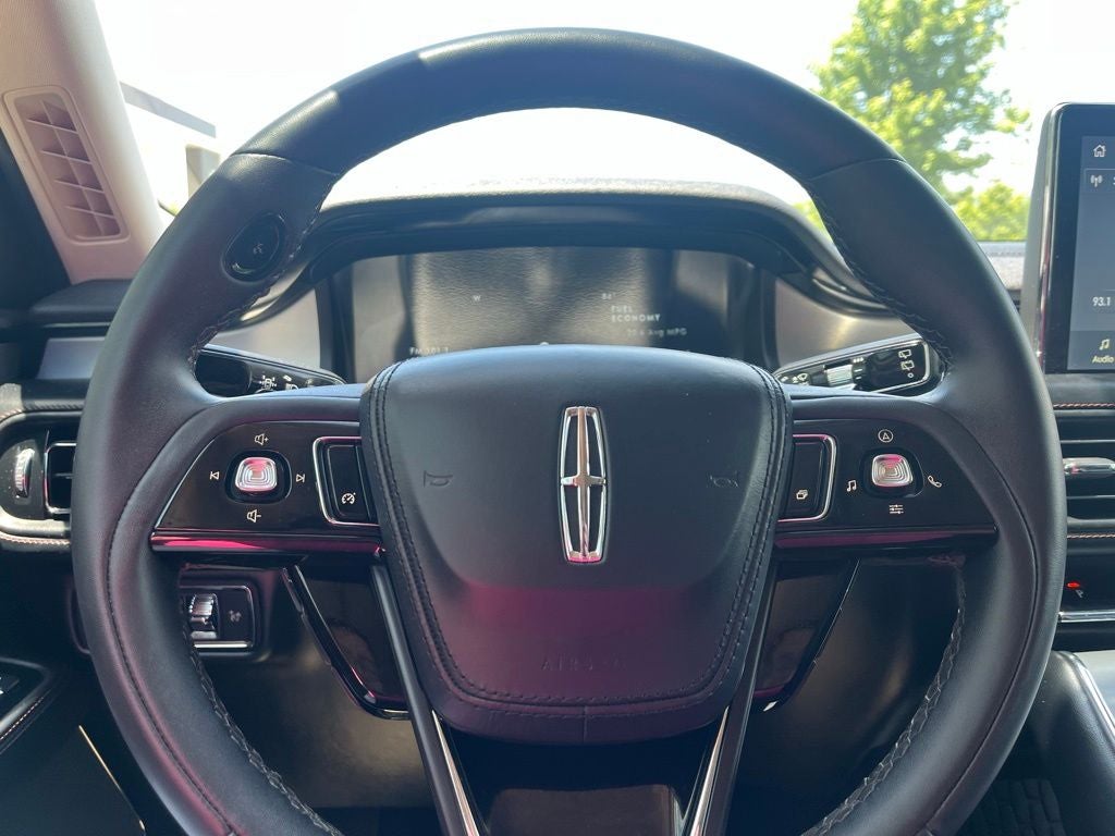 2022 Lincoln Aviator Standard AWD | Pemium Pkg | Pano Roof | BLIS