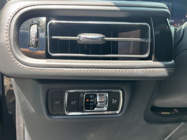 2026 Lincoln Aviator Reserve AWD | Pano Roof | BLIS | Co-Pilot360 2.0 | HUD