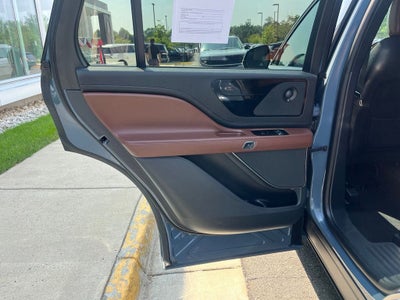 2025 Lincoln Aviator Reserve AWD | Pano Roof | 360 Cam | BLIS | Jet Pkg