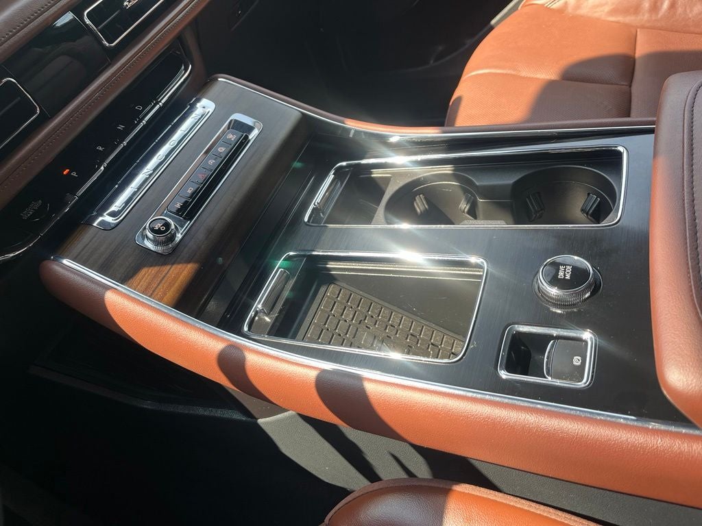2025 Lincoln Aviator Reserve AWD | Pano Roof | 360 Cam | BLIS | Jet Pkg