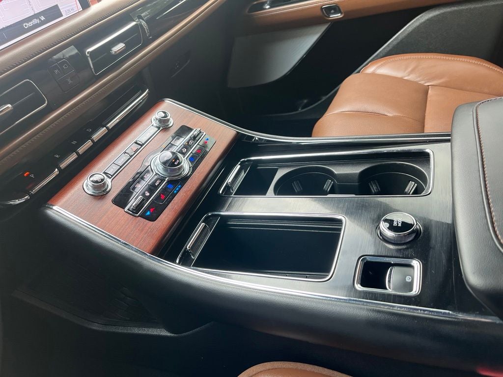 2023 Lincoln Aviator Reserve AWD | Pano Roof | 360 Cam | Jet Pkg | Luxury Pkg