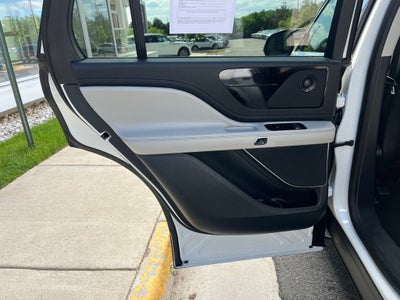 2026 Lincoln Aviator Reserve | Bluecruise | Illumination Pack | Pano Moonroof