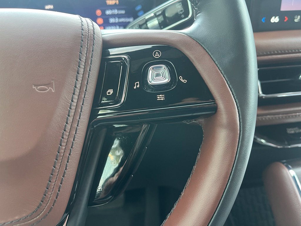 2025 Lincoln Aviator Reserve AWD | Pano Roof | 360 Cam | BLIS | Jet Pkg