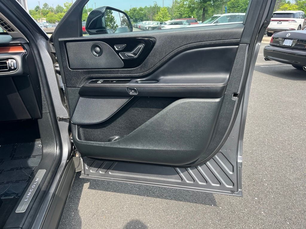 2023 Lincoln Aviator Reserve AWD | Pano Roof | 360 Cam | BLIS | Elements Pkg+