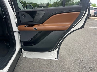 2024 Lincoln Aviator Reserve AWD | Pano Roof | 360 Cam | BLIS | Elements Pkg+