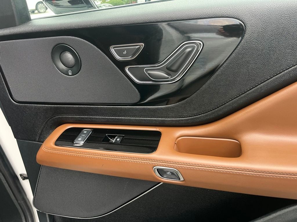 2024 Lincoln Aviator Reserve AWD | Pano Roof | 360 Cam | BLIS | Elements Pkg+