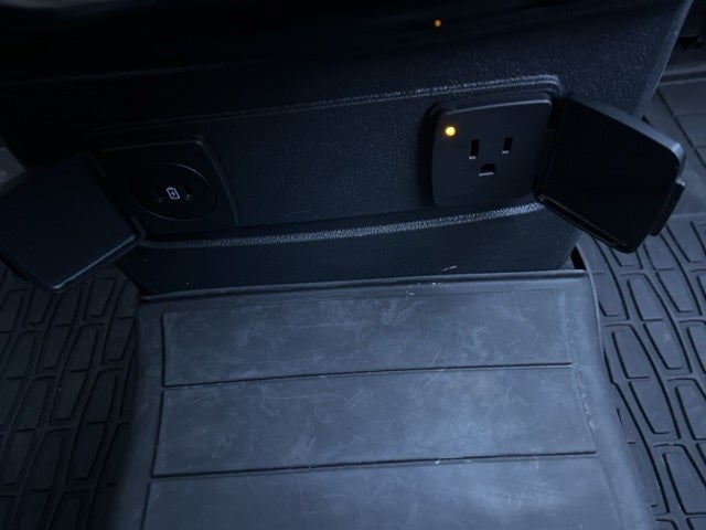 2025 Lincoln Aviator Reserve II AWD | Pano Roof | 360 Camera | Lux Pkg