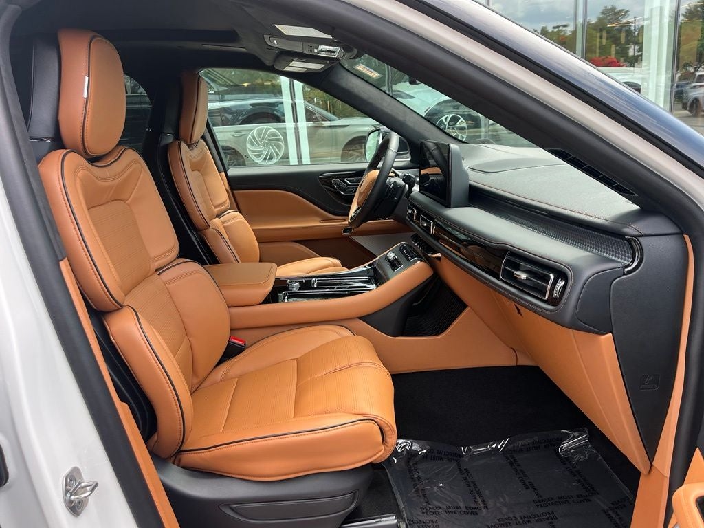 2026 Lincoln Aviator Black Label AWD | Pano Roof | 360 Cam | BLIS | HUD