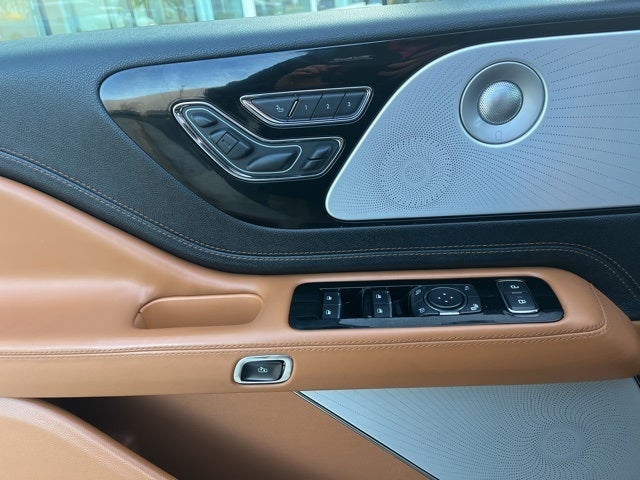 2020 Lincoln Aviator Black Label AWD | Pono Roof | 360 Camera | BLIS