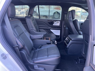 2025 Lincoln Aviator Black Label AWD | Pano Roof | 360 Camera | Jet Appear Pkg