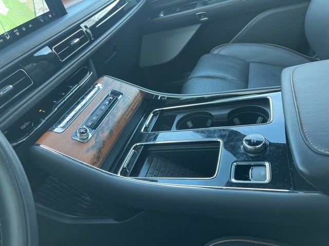 2025 Lincoln Aviator Black Label AWD | Pano Roof | 360 Camera | Jet Appear Pkg