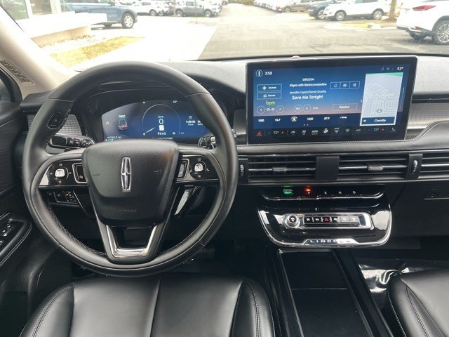 2023 Lincoln Corsair Standard | Heated Seats | BLIS | Adaptive Cruise Control