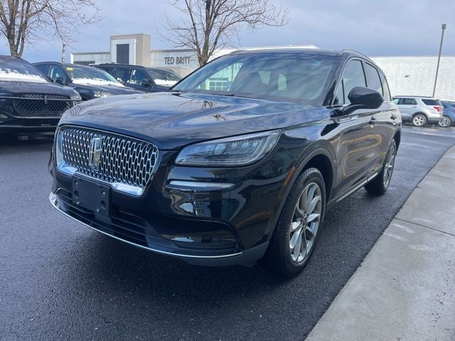 2022 Lincoln Corsair Standard AWD | Pano Roof | BLIS | Premium Pkg