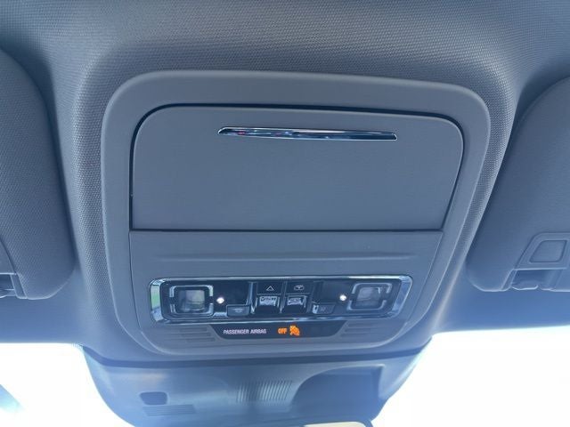 2022 Lincoln Corsair Standard AWD | Pano Roof | BLIS | Premium Pkg