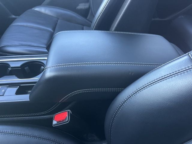 2022 Lincoln Corsair Standard AWD | Nav | Pano Roof | Premium Pkg