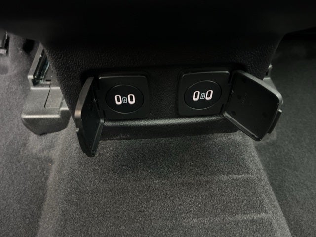 2023 Lincoln Corsair Standard | 360 Degree Cam | Pano Moonroof | Tow Pack |