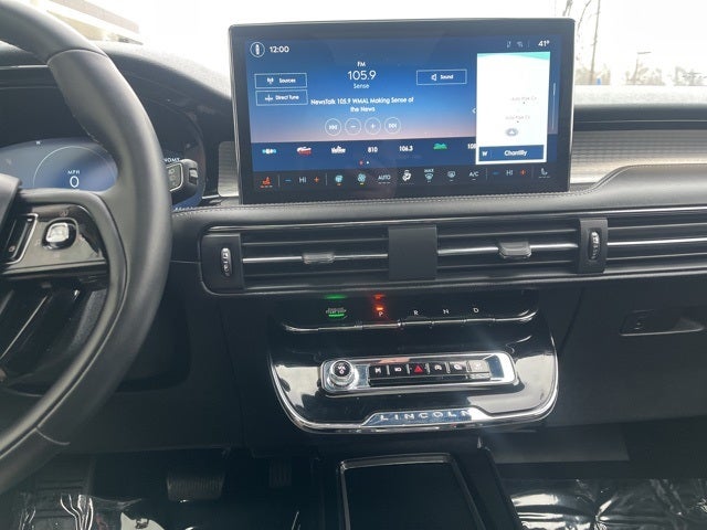 2023 Lincoln Corsair Standard | 360 Degree Cam | Pano Moonroof | Tow Pack |