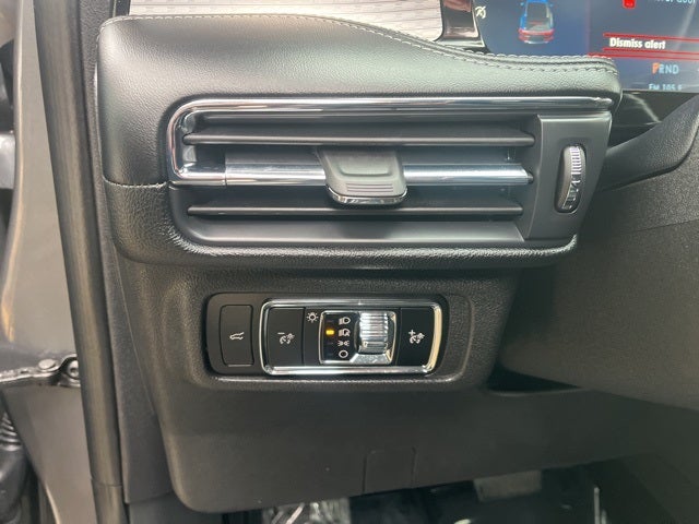 2023 Lincoln Corsair Standard | 360 Degree Cam | Pano Moonroof | Tow Pack |