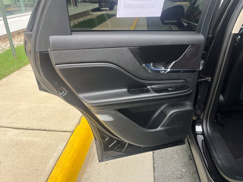 2023 Lincoln Corsair Standard II AWD | Pano Roof | 360 Cam | BLIS