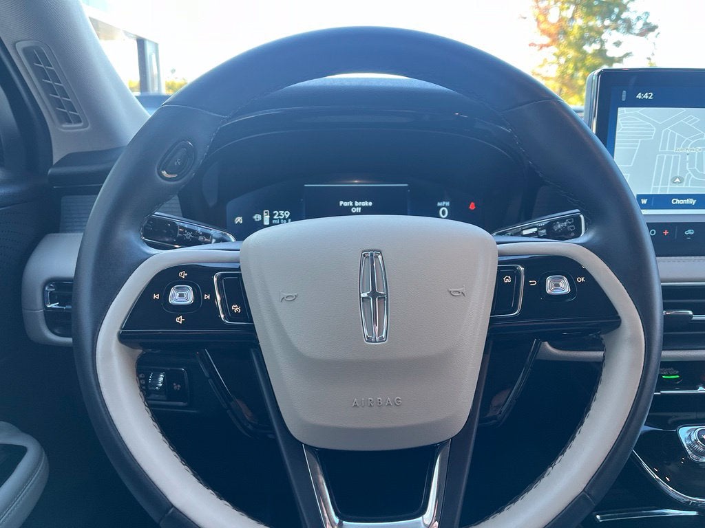 2025 Lincoln Corsair Premiere AWD | BLIS | LKAS | CarPlay/Android