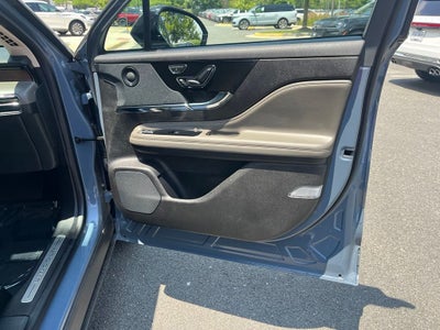 2024 Lincoln Corsair Reserve III 4WD | Pano Roof | 360 Cam | BLIS | Jet Pkg