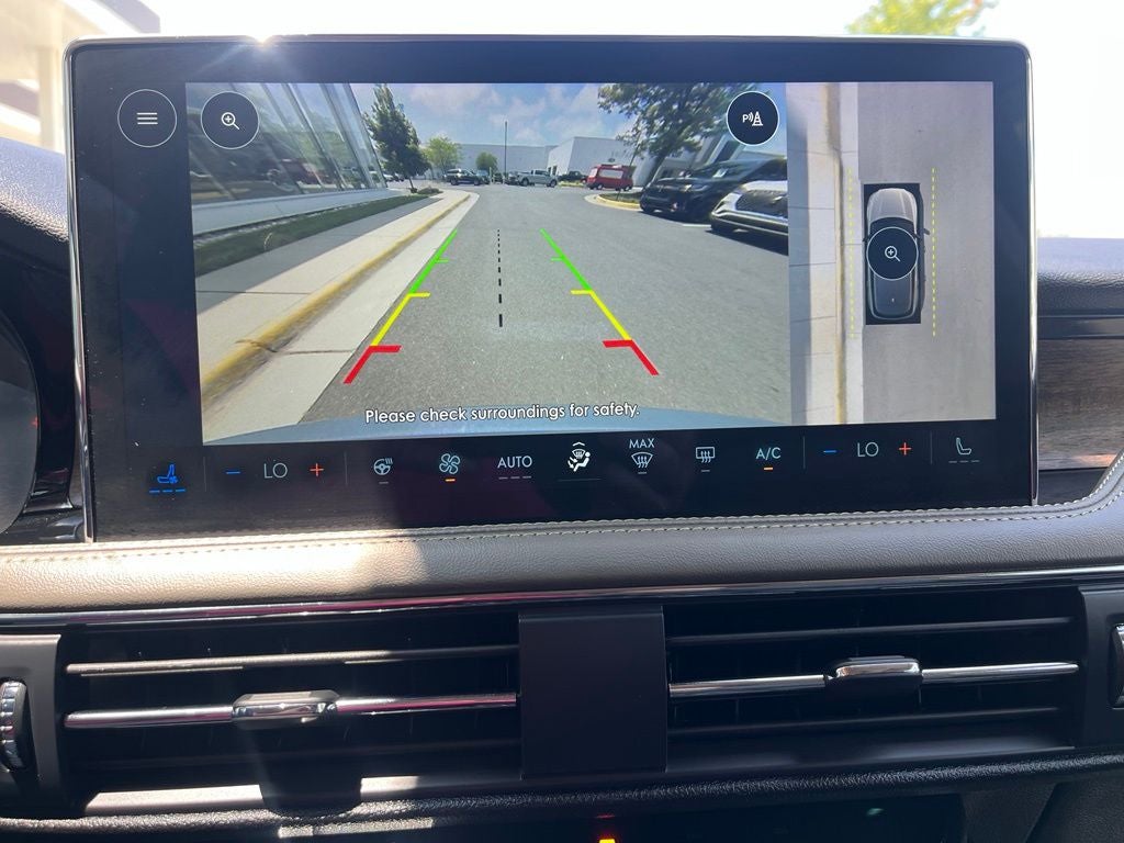 2024 Lincoln Corsair Reserve III 4WD | Pano Roof | 360 Cam | BLIS | Jet Pkg