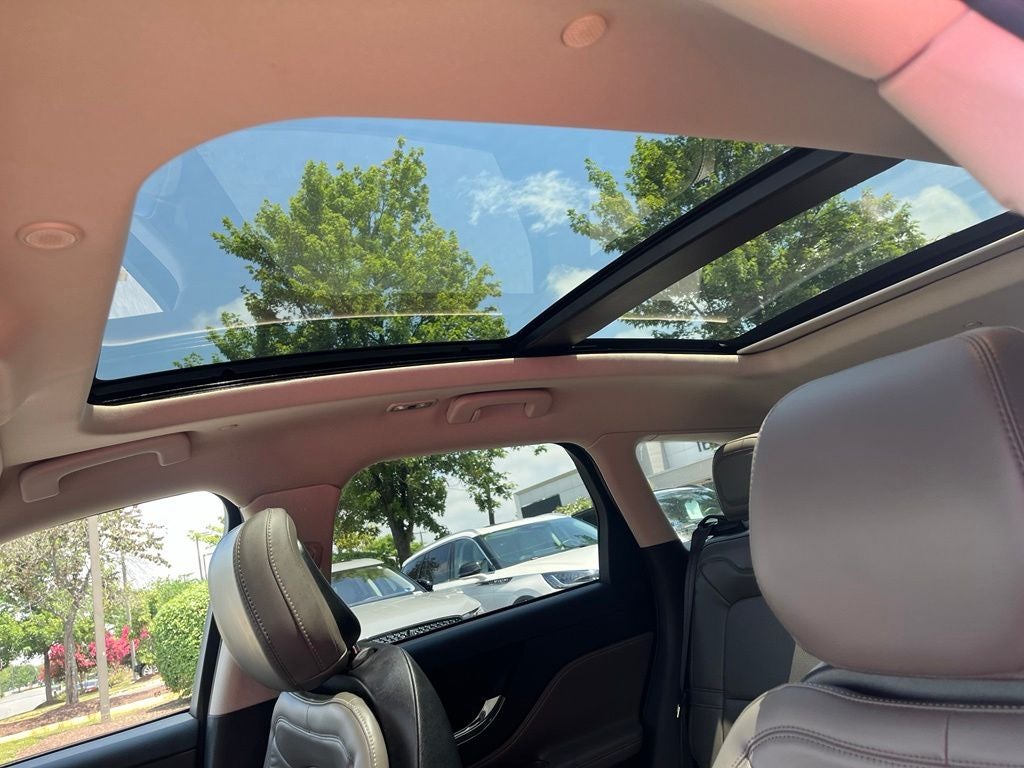 2024 Lincoln Corsair Reserve III 4WD | Pano Roof | 360 Cam | BLIS | Jet Pkg