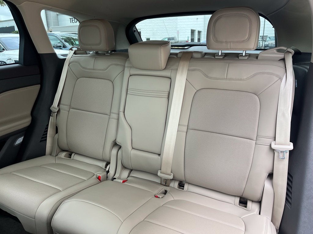 2024 Lincoln Corsair Reserve AWD | Pano Roof | BLIS | LKAS | Htd/Vent Seats