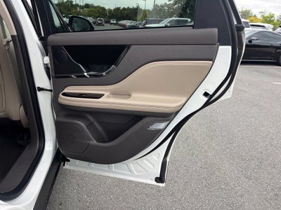 2024 Lincoln Corsair Reserve AWD | Pano Roof | BLIS | LKAS | Htd/Vent Seats