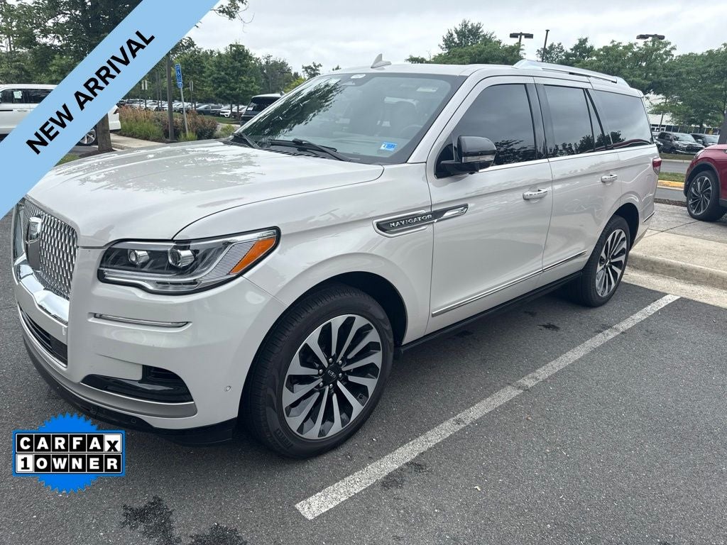 2024 Lincoln Navigator Reserve 4WD | Pano Roof | 360 Cam | BLIS | Luxury Pkg