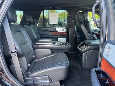 2024 Lincoln Navigator Reserve 4WD | Lux Pkg | Monochromatic Pkg | HUD | 360 Cam