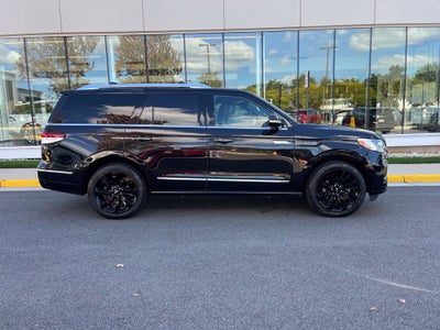 2024 Lincoln Navigator Reserve 4WD | Lux Pkg | Monochromatic Pkg | HUD | 360 Cam