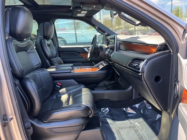 2019 Lincoln Navigator Reserve 4WD | Pano Roof | 360 Camera | HD Tow Pkg