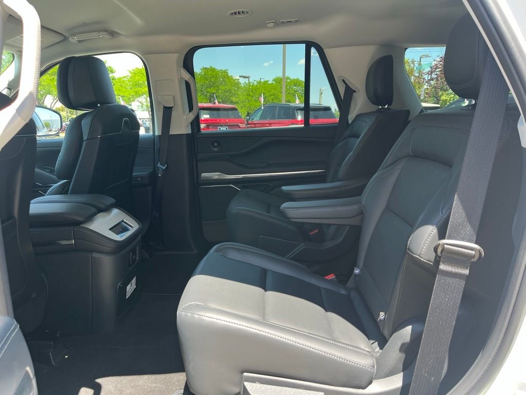 2026 Lincoln Navigator Premiere