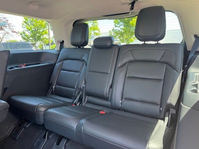 2026 Lincoln Navigator Premiere
