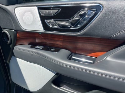 2024 Lincoln Navigator L Reserve 4WD | Pano Roof | 360 Cam | Luxury Pkg