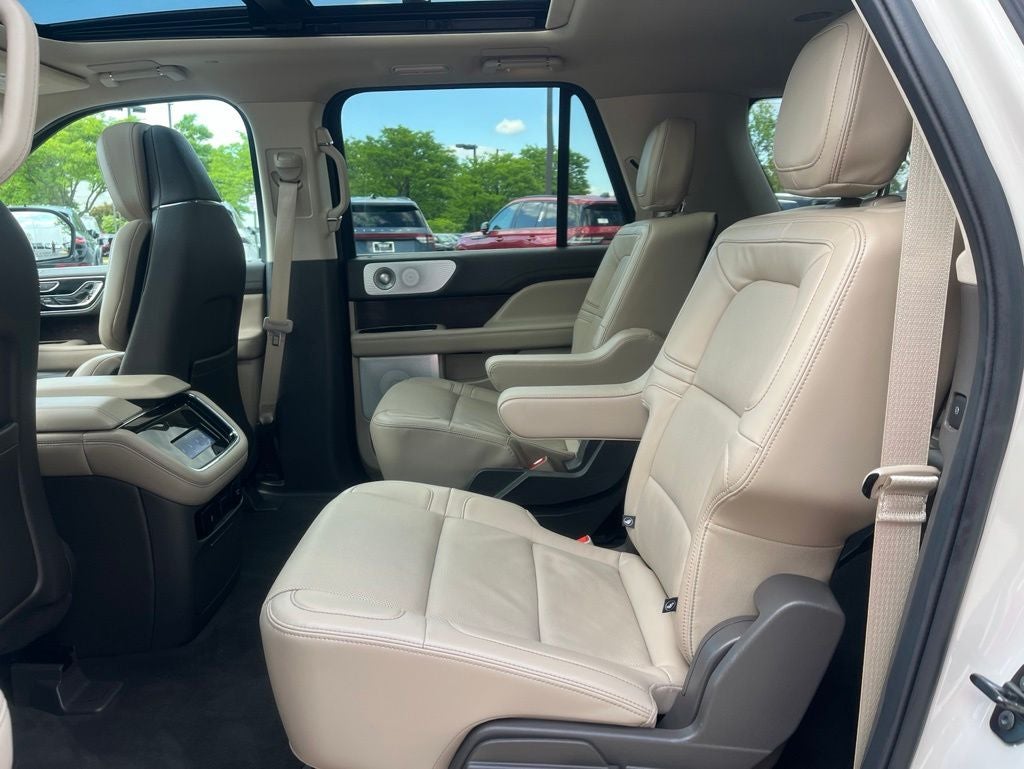 2024 Lincoln Navigator L Reserve | Bluecruise Equip | 360 Camera | HUD | Pano Roof
