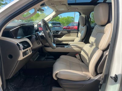 2024 Lincoln Navigator L Reserve | Bluecruise Equip | 360 Camera | HUD | Pano Roof