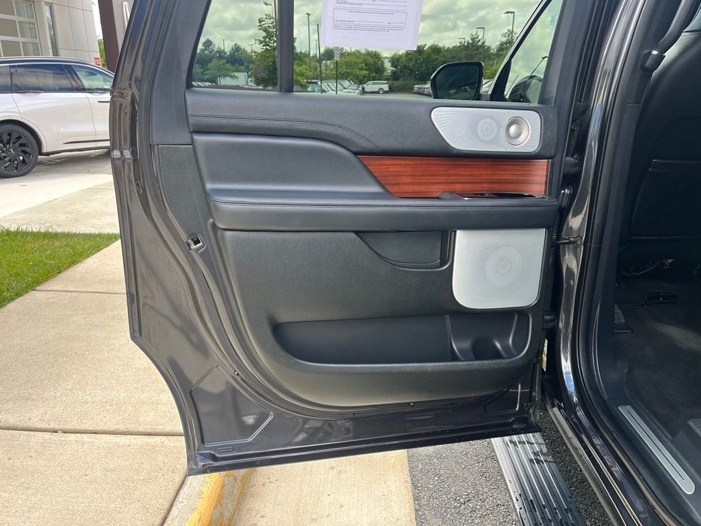 2023 Lincoln Navigator L Reserve 4WD | Pano Roof | 360 Cam | BLIS | HUD