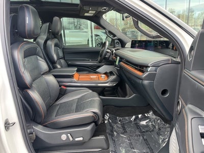 2025 Lincoln Navigator L Black Label Special Edition 4WD