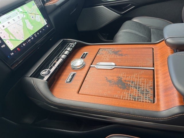 2025 Lincoln Navigator L Black Label Special Edition 4WD