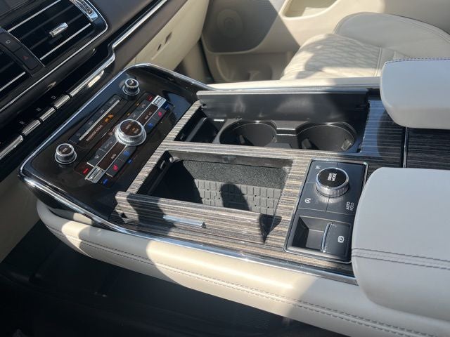 2023 Lincoln Navigator L Black Label 4WD | Pano Roof | 360 Cam | HUD