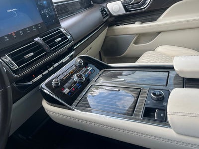 2022 Lincoln Navigator L Black Label 4WD | Pano Roof | 360 Cam | HUD | HD Tow