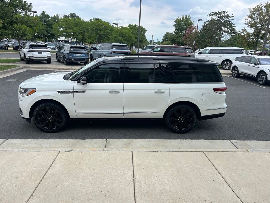 2022 Lincoln Navigator L Black Label 4WD | Pano Roof | 360 Cam | HUD | HD Tow
