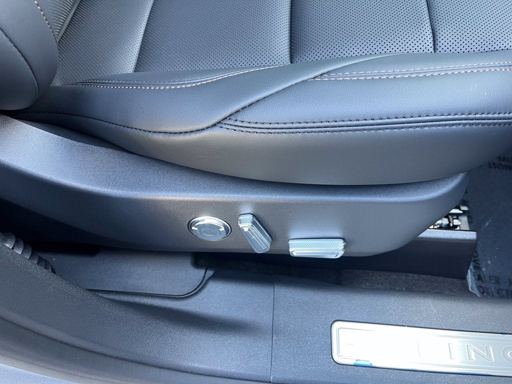 2026 Lincoln Nautilus Premiere II AWD | Pano Roof | 360 Cam | BLIS | Jet Pkg