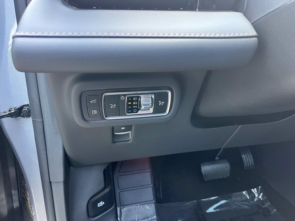 2026 Lincoln Nautilus Premiere II AWD | Pano Roof | 360 Cam | BLIS | Jet Pkg