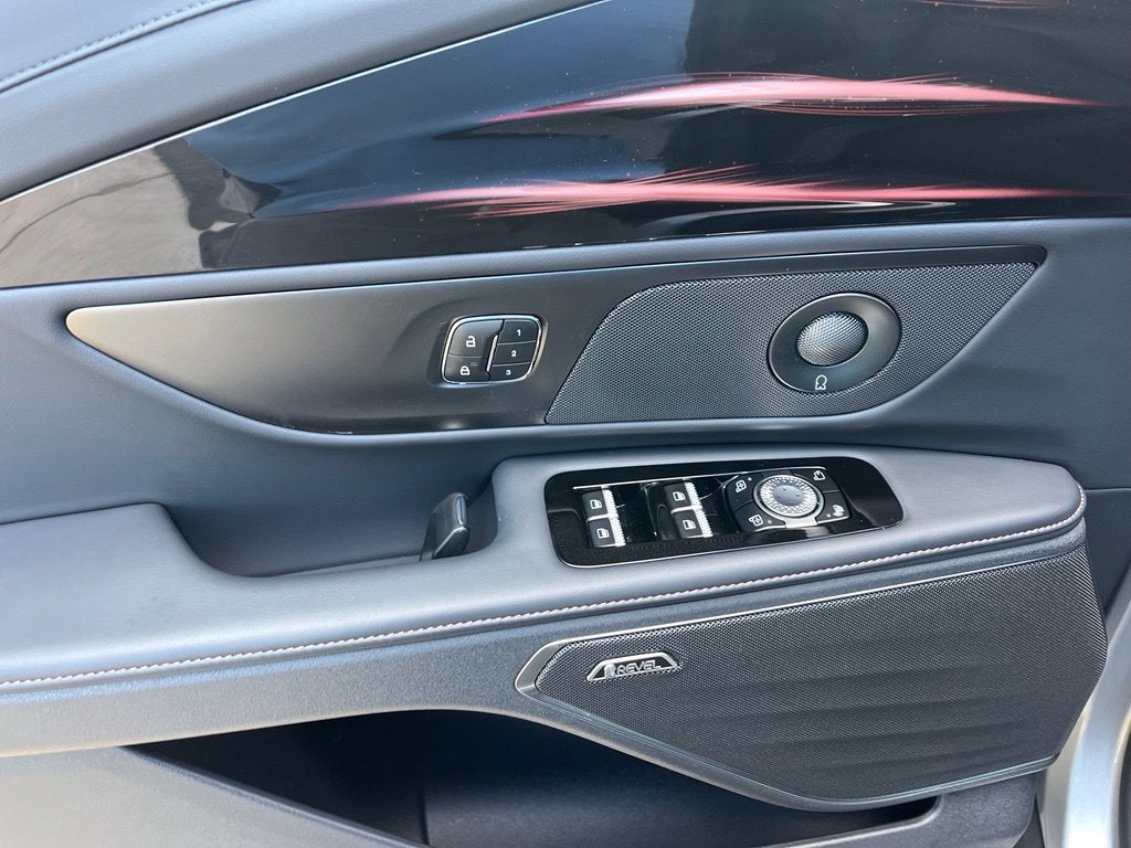 2026 Lincoln Nautilus Premiere II AWD | Pano Roof | 360 Cam | BLIS | Jet Pkg