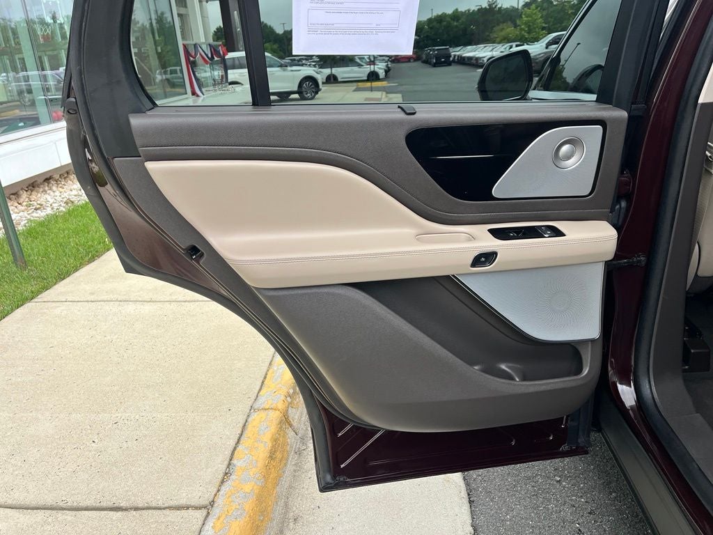 2023 Lincoln Aviator Plug-In Hybrid Grand Touring AWD | Luxury Pkg | Dynamic Pkg