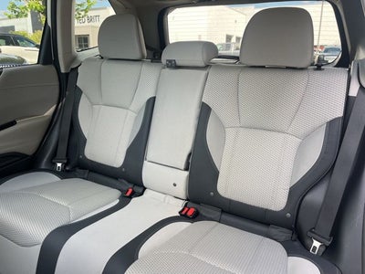 2022 Subaru Forester Premium | Pano Moonroof | Heated Front Seats | Adaptive Cr